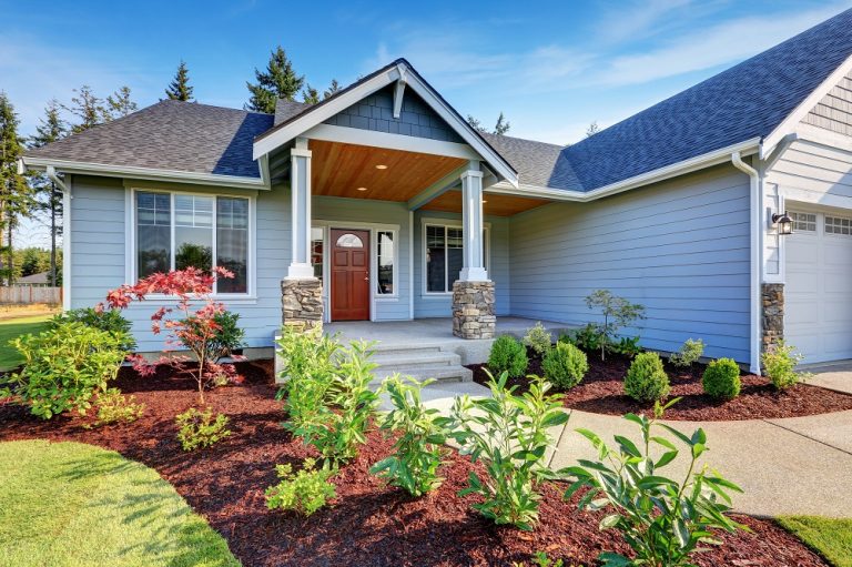 How to Maintain Your Home’s Exterior Paint to Extend Its Life